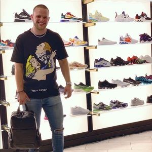 Meet your Posher, Josh